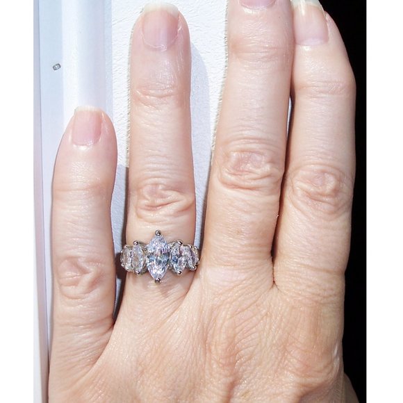 STAINLESS STEEL 5 Marquise Cut Cubic Zirconia Ring Sizes 6-10 - Picture 2 of 16
